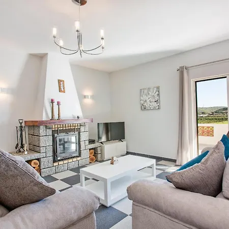 Luxurious In Historical Countryside, Villa